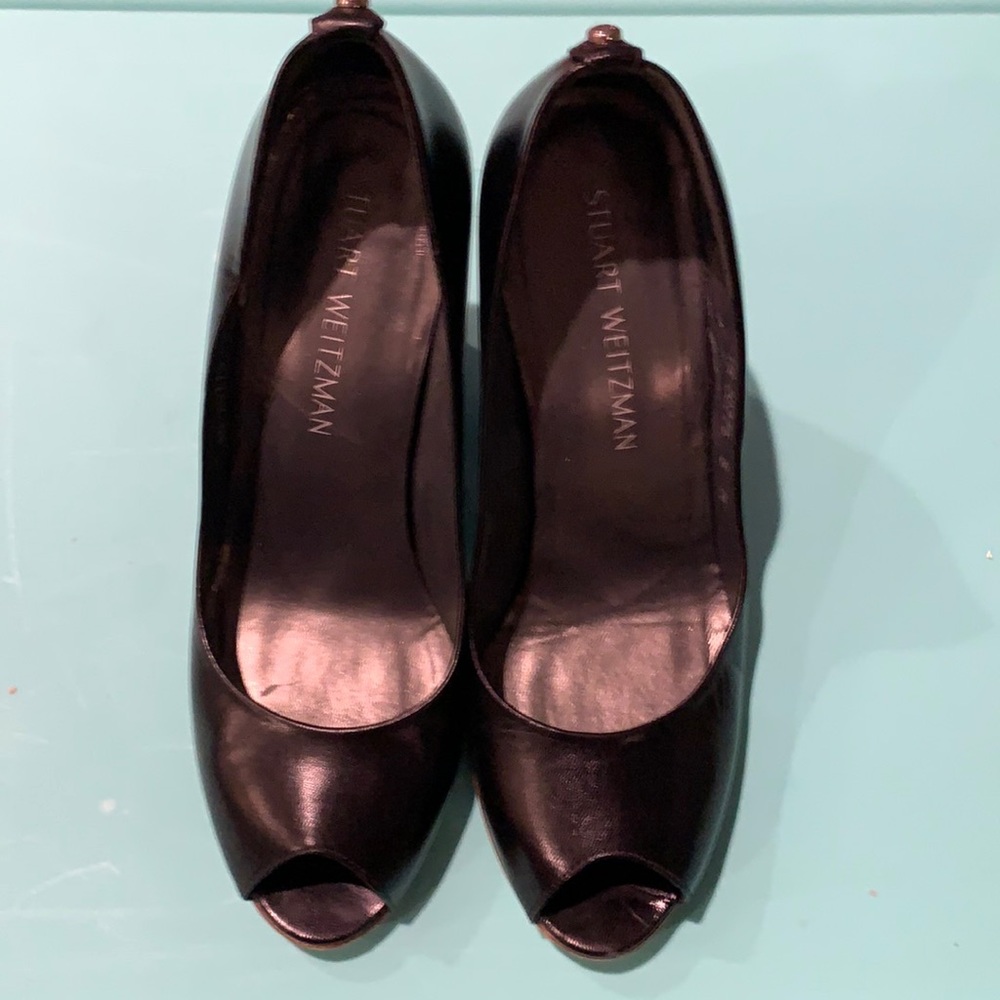 Designer wedge Leather - size 8 like new